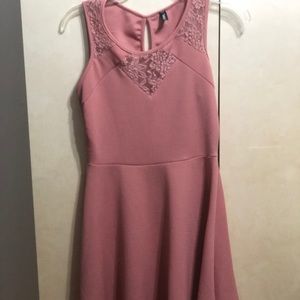 😱 Blush Pink Skater Dress Size M